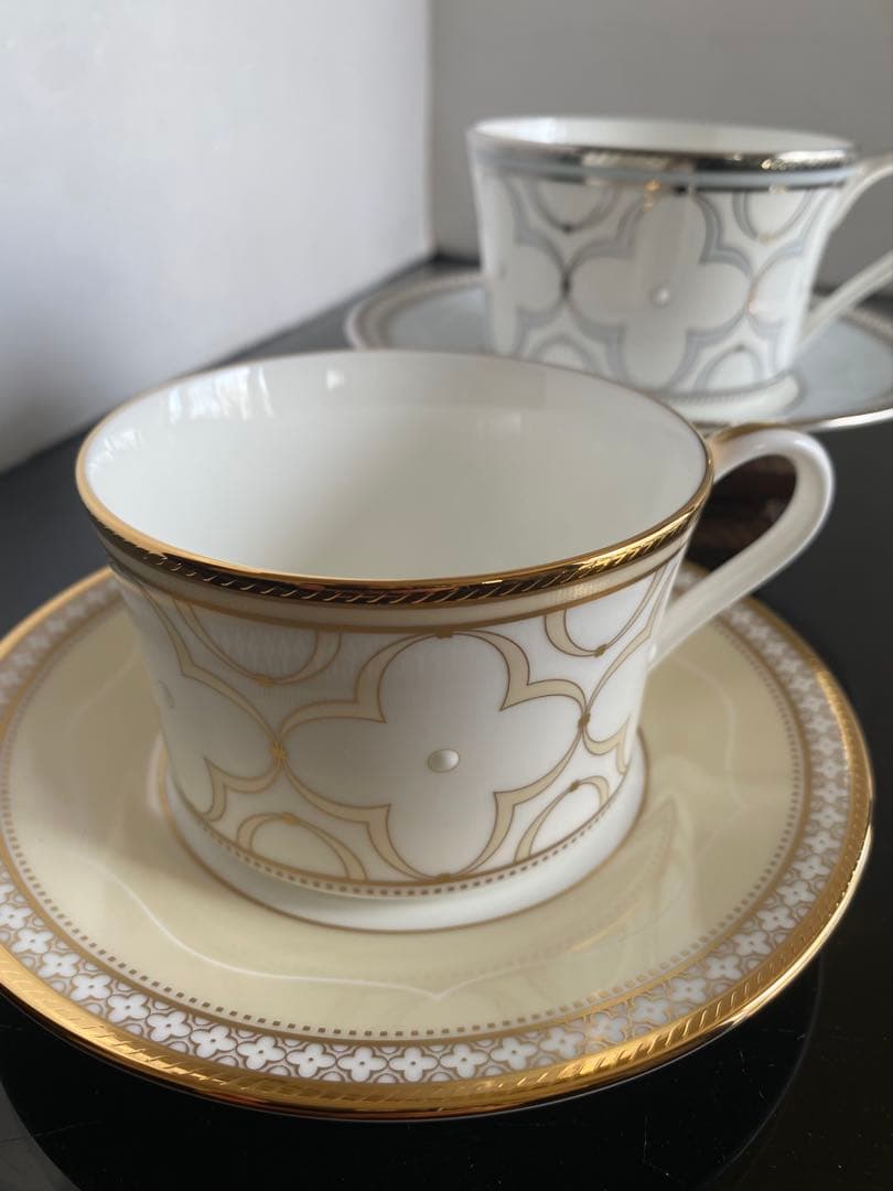 新品◆ノリタケ トレフォリオ ゴールド&プラチナ トリオ ペアセット