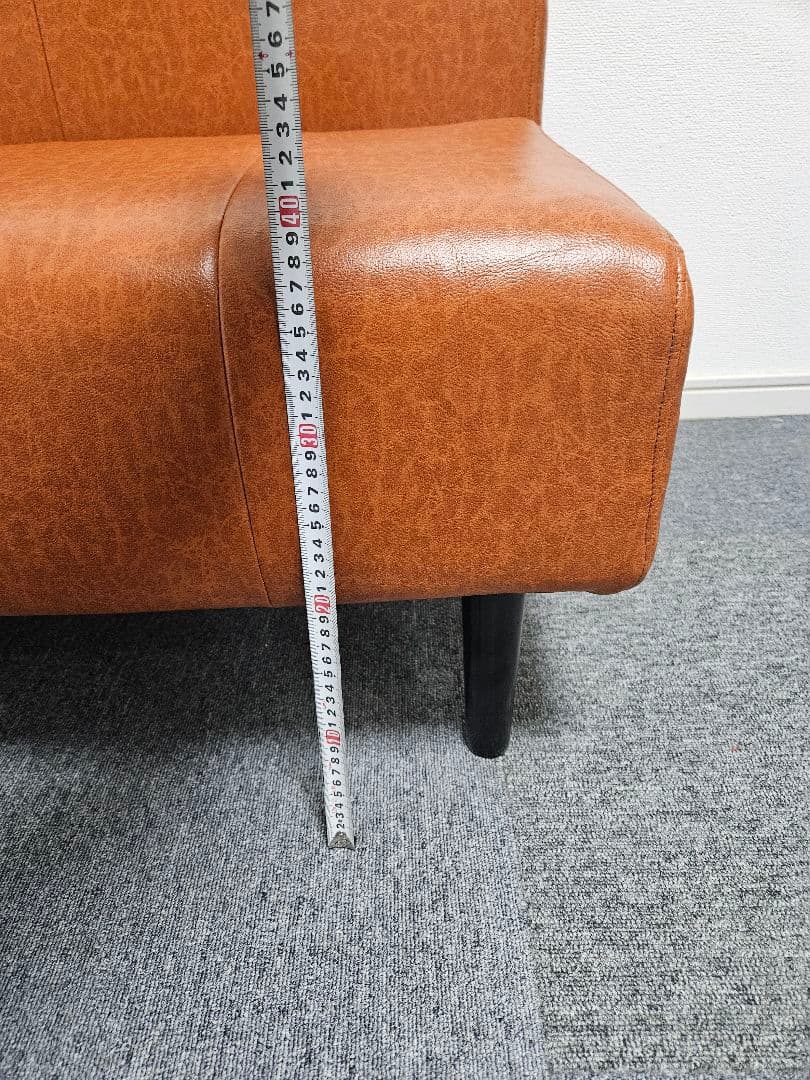 引取限定　ブラウン合成皮革2人掛けソファ　セルタン