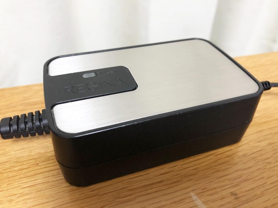 プラグインアース エルマクリーンII　電磁波除去装置