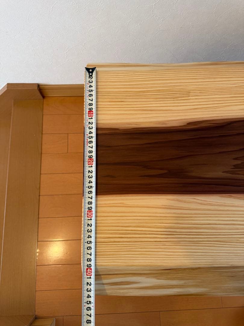 天然杉一枚板最高級杢目のゴツ脚安定テーブル　beeswax塗装仕上げ‼️