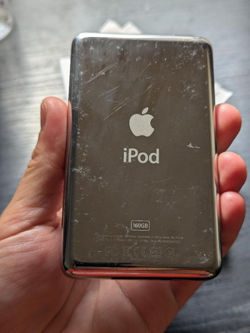 ポータブルプレーヤー iPod classic 160GB Black