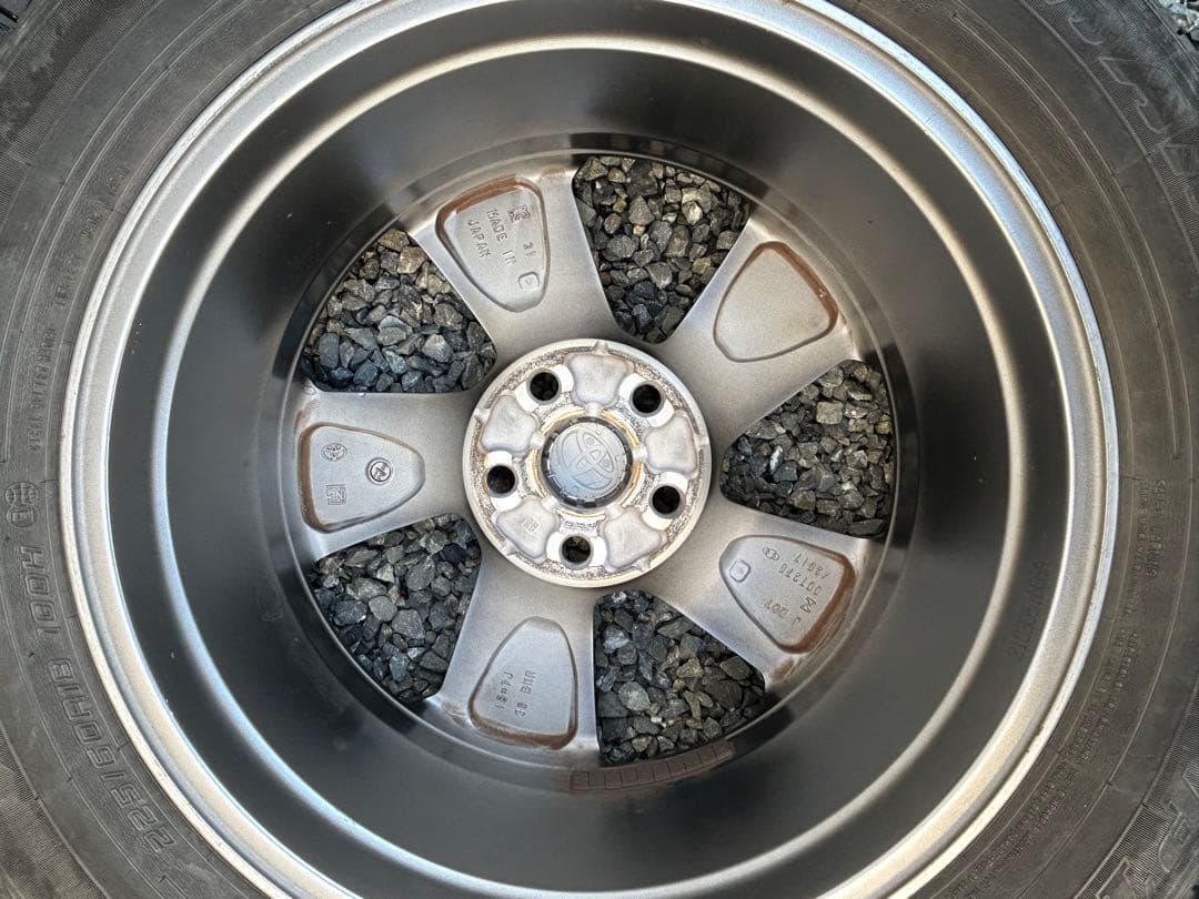 トヨタ純正 RAV4 Gグレード アルミホイール・タイヤ 4本セット　純正戻し
