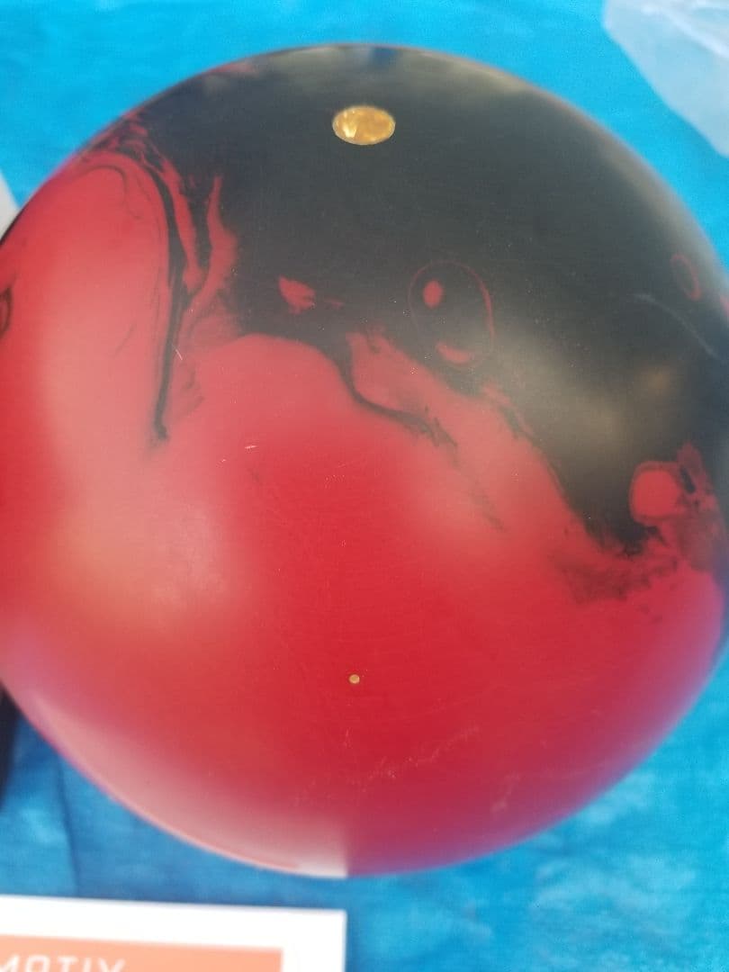 MOTIV REVOLT 2020 ボウリングボール 15ポンド新品値下げ