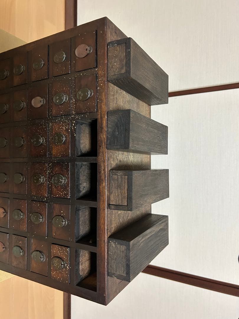 ち*み様 アンティーク　小引出し薬箪笥 昭和初期　木製小引き出し レア物
