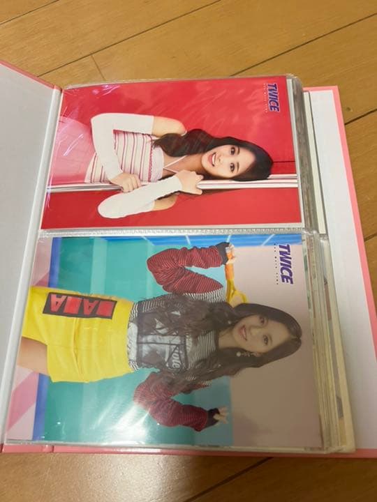 TWICE トレカケース