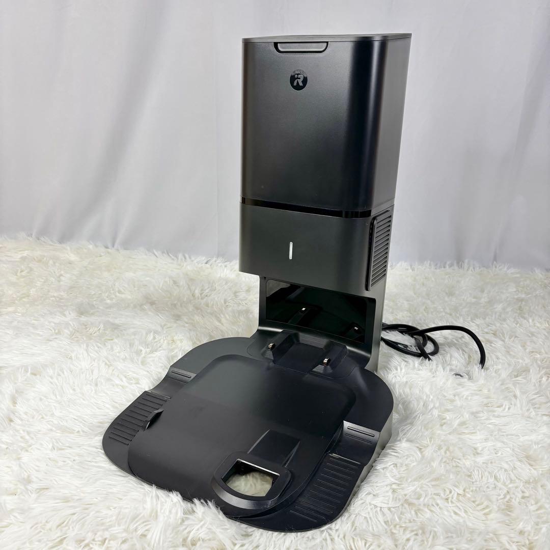 『消耗品多数付属』アイロボット ルンバ　i3 クリーンベース ADE-N1