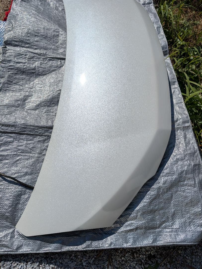 まめ　ヴェルファイア20系後期ボンネットフード/純正 白070 ホワイト