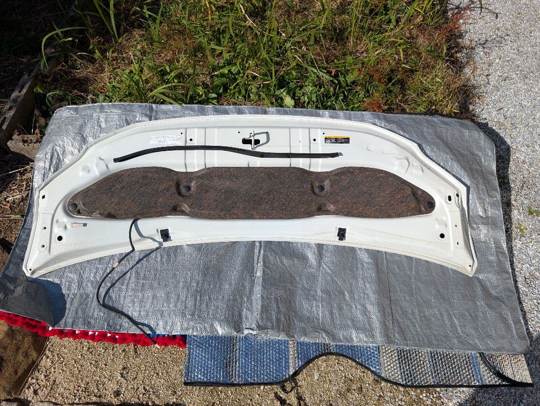 まめ　ヴェルファイア20系後期ボンネットフード/純正 白070 ホワイト