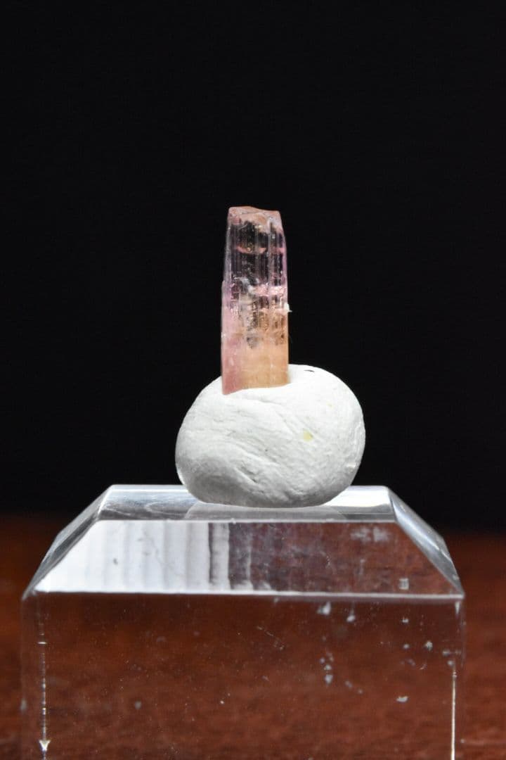 希少！ ピンクオレンジタンザナイト原石