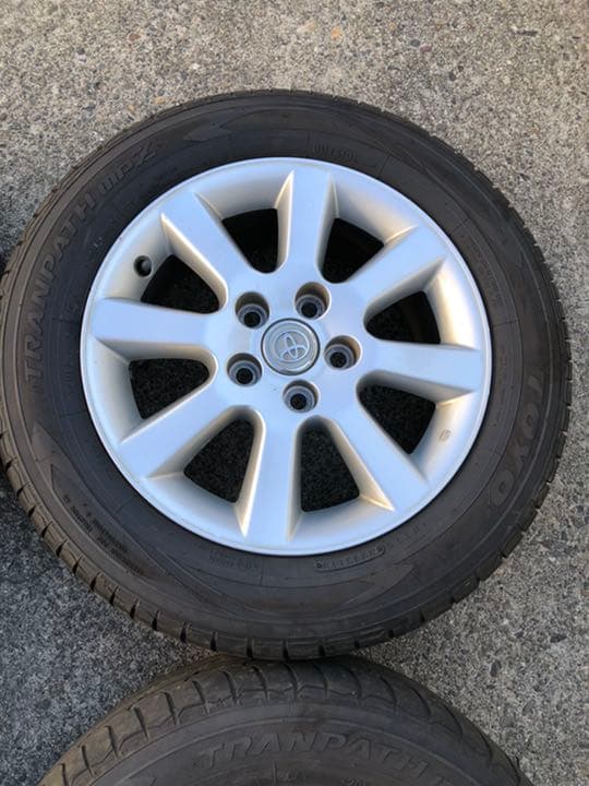 イプサム　セット　16インチ　205/60R16 TOYO MPZ トランパス