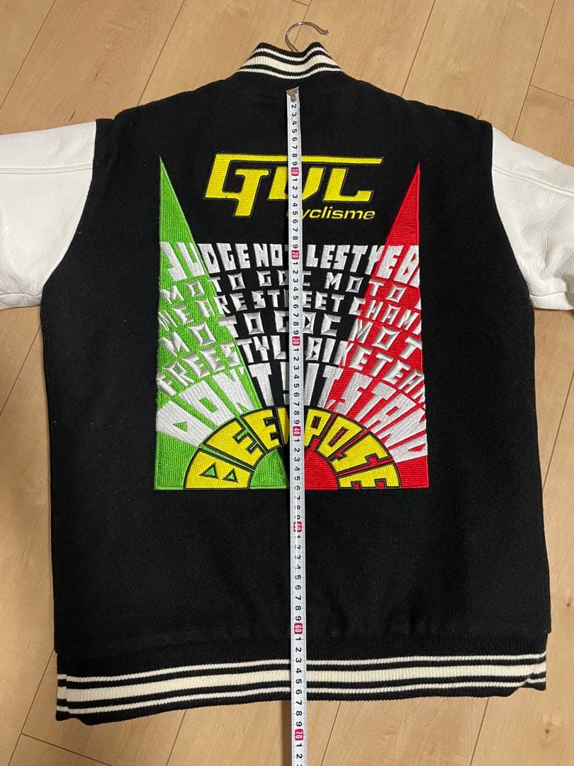 GDC 刺繍スタジャン Mサイズ ブラック・ホワイト