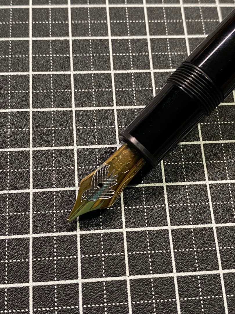 MONTBLANC ドネーションペン　ユーディ・メニューイン　万年筆　字幅F程度