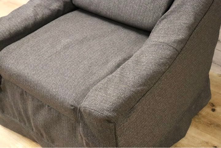 GMFK295○VARO,S.A. VALENTI / バロッサ バレンティ 1