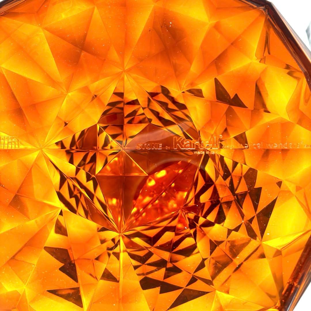 Kartell カルテル Stone SFCH-K8800-SA（AMB）