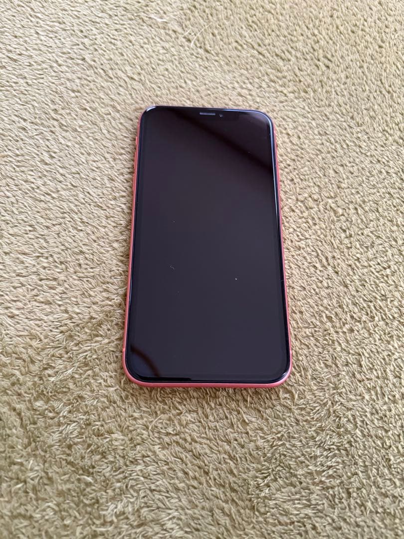 iPhoneXR 美品　本体　コーラル