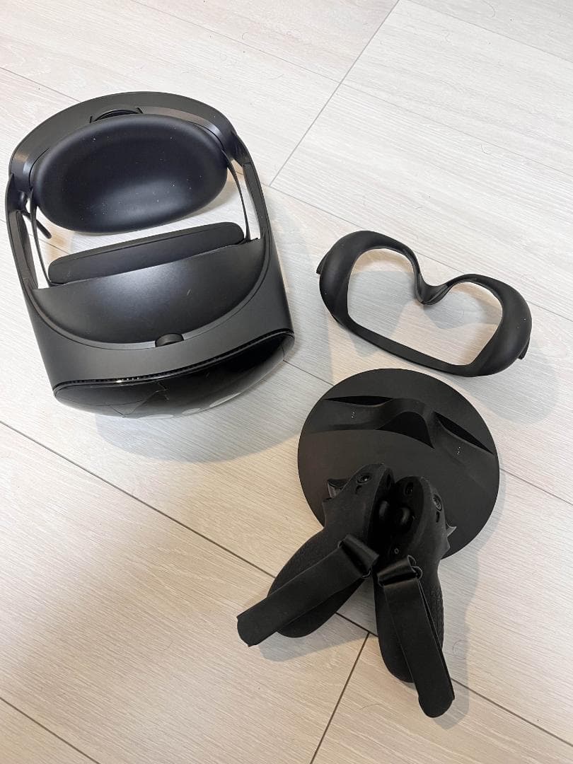  Quest Pro 256GB コントローラー