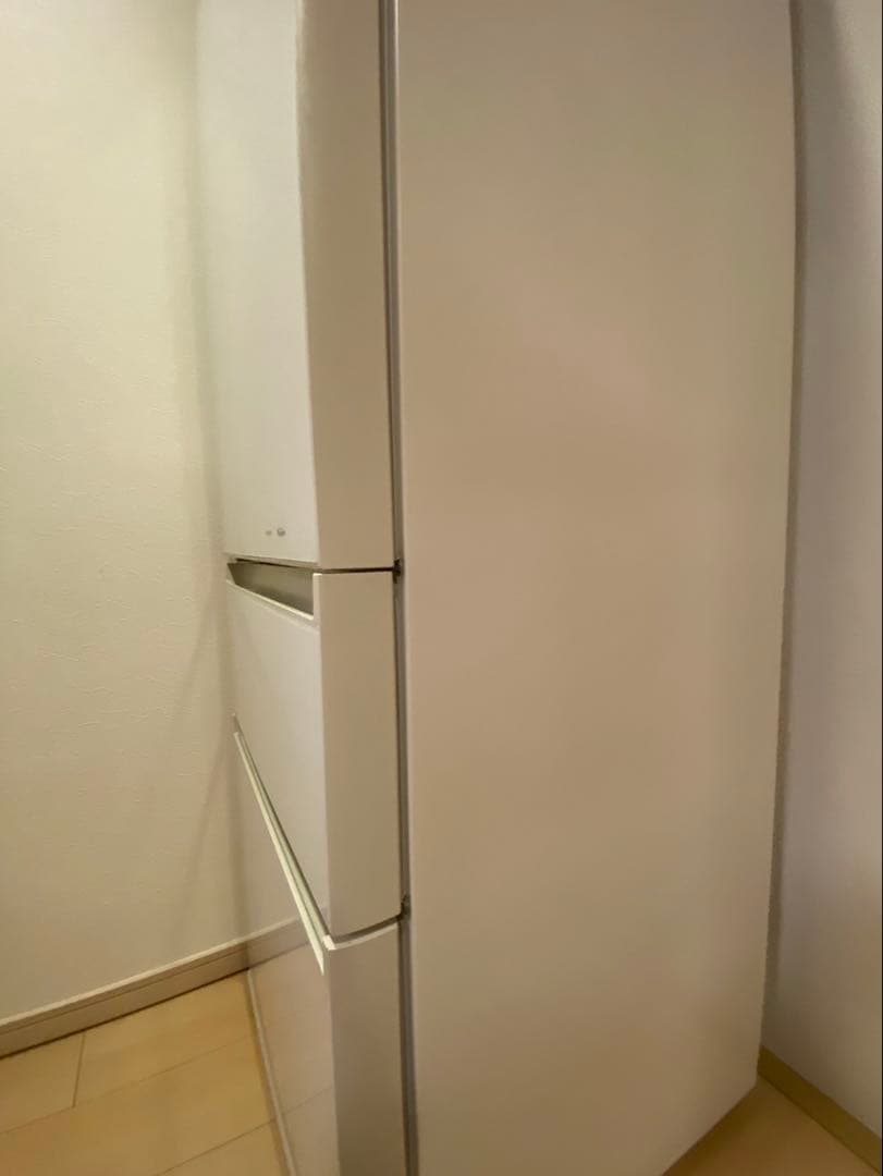 パナソニック 冷蔵庫 315L NR-C32FGML-W 白　2018年購入