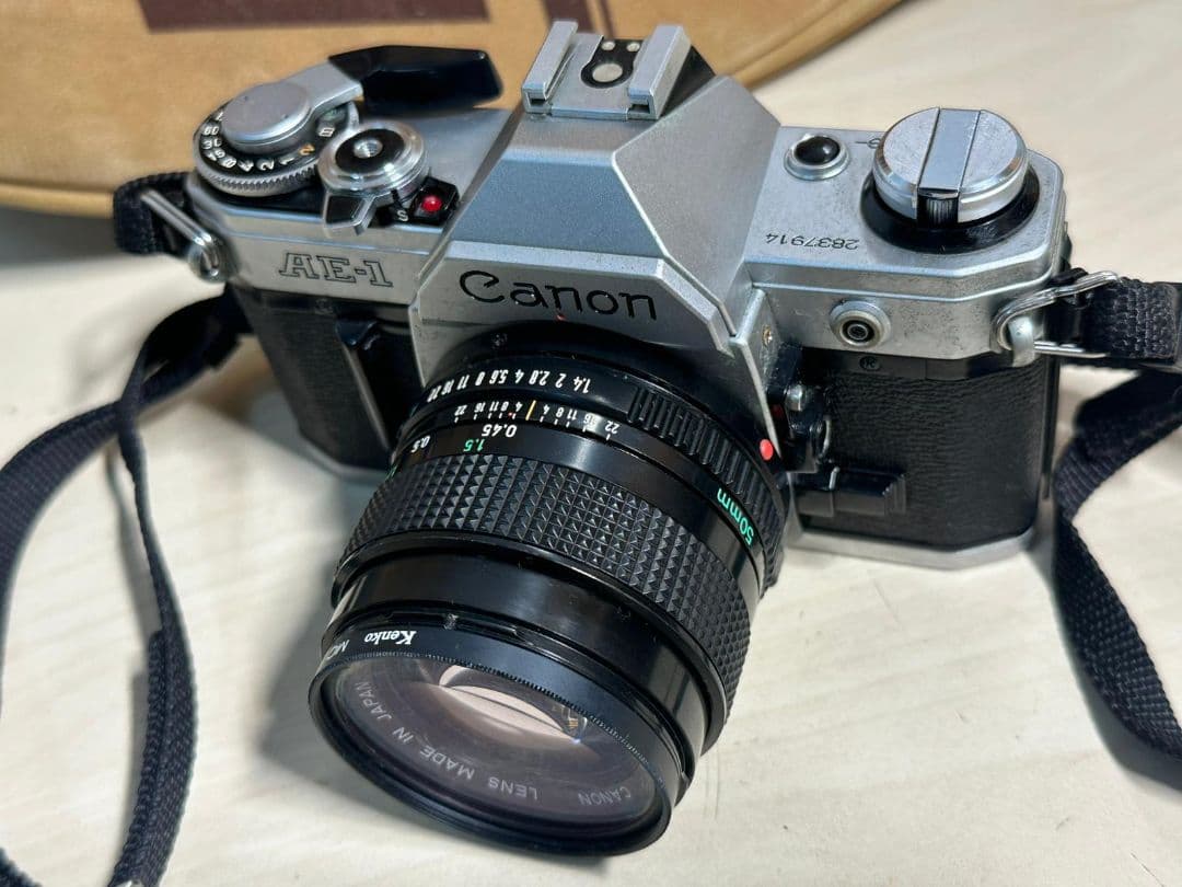 Canon AE-1 フィルム一眼レフカメラ FD 50mm