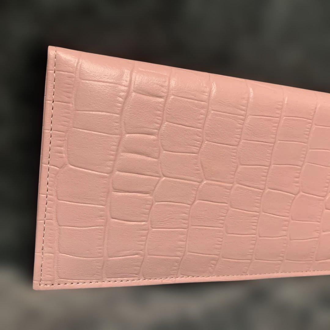 み*る様 皇居財布　ピンク クロコダイル風　長財布　牛革？