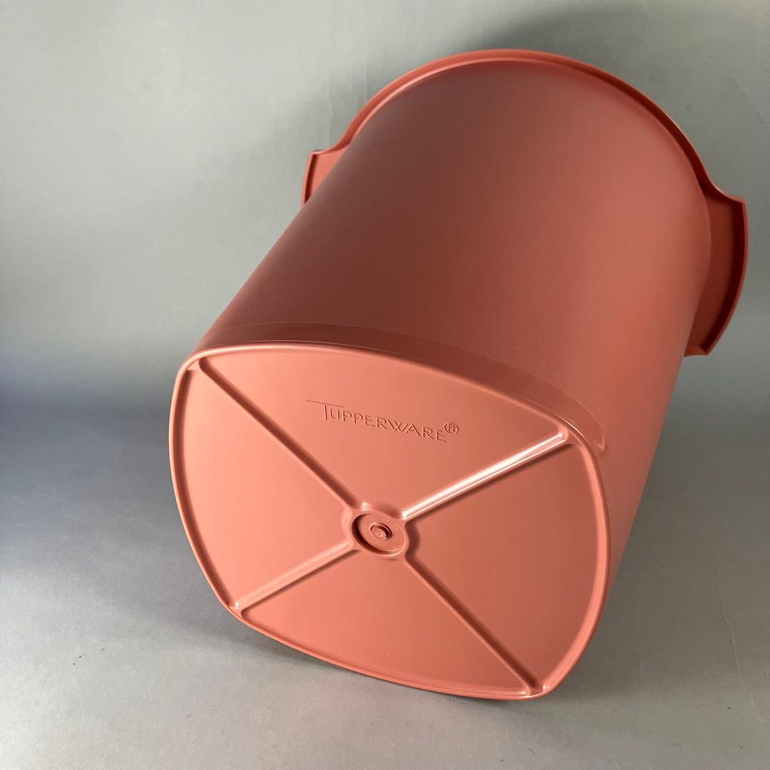 タッパーウェア マキシクイーンデコレーター(11000ml)