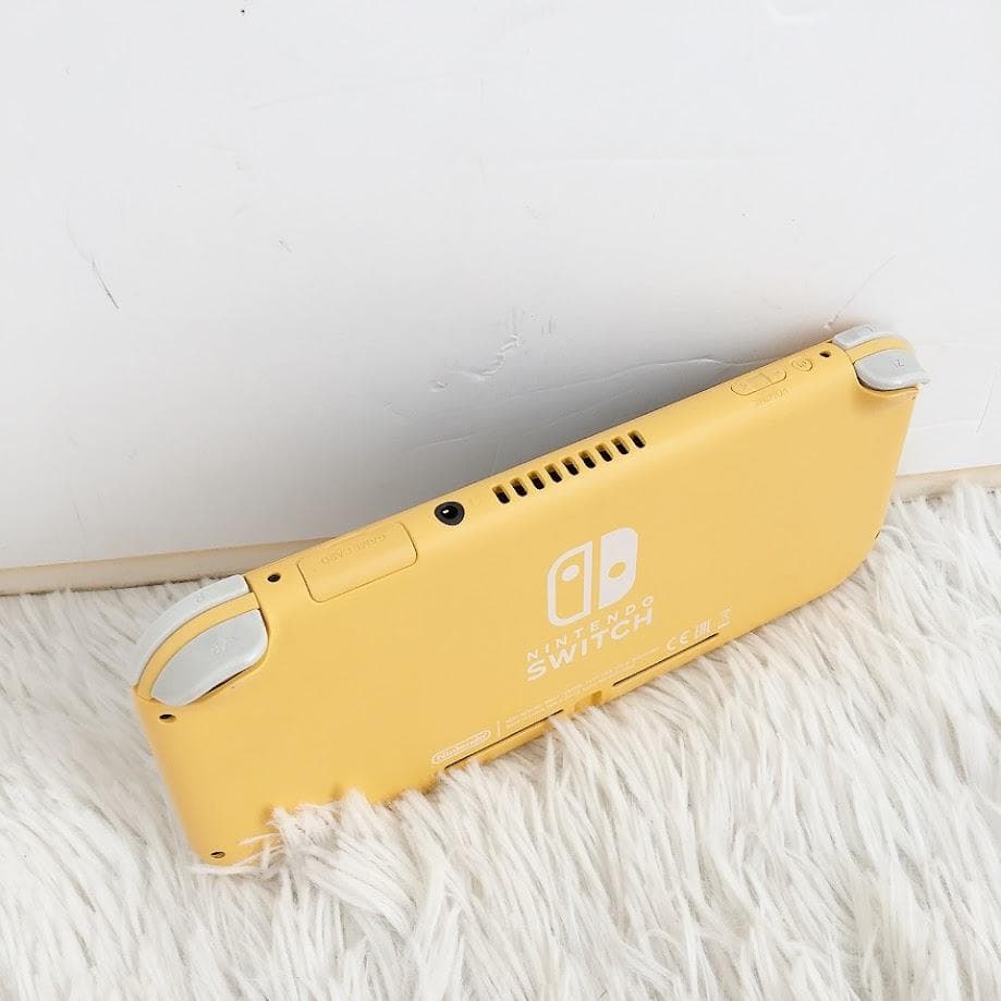任天堂 スイッチライト イエロー HDH-001 Nintendo
