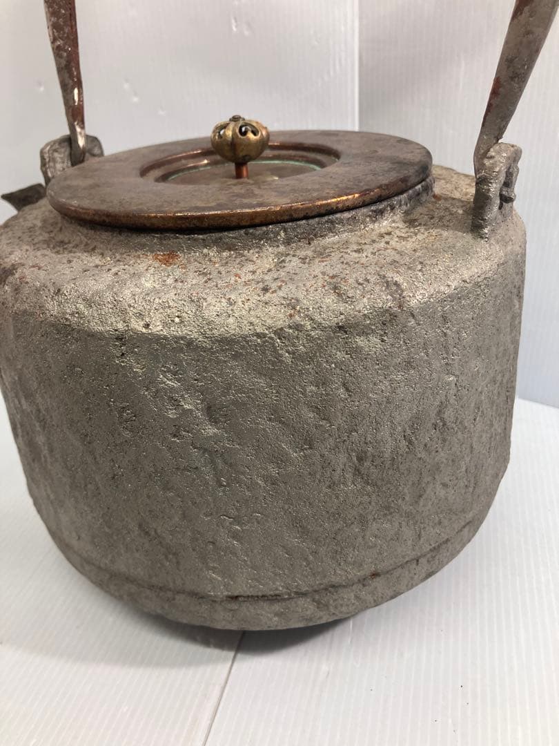 【時代物】青龍堂造鉄瓶 岩肌 銅蓋 京鉄瓶 煎茶道具 茶道具 骨董 アンティーク