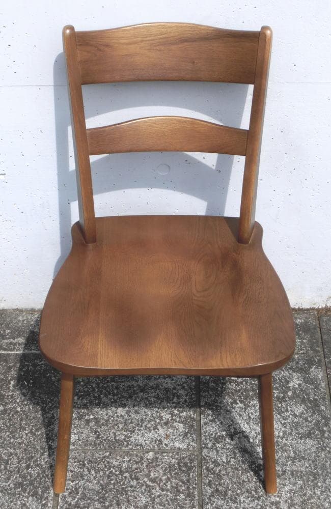 まあまあ美品　飛騨 イバタ インテリア　ダイニングチェア　座面が広い イス　椅子