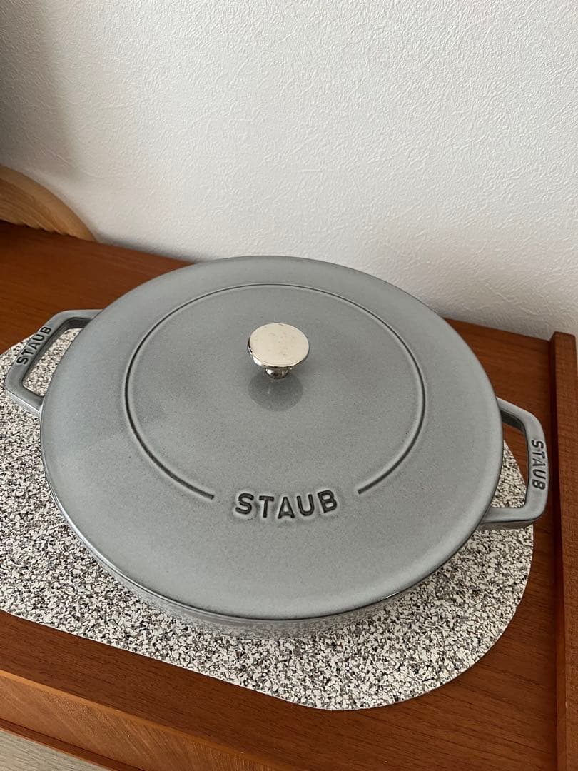 STAUB ブレイザーソテーパン　28cm グレー