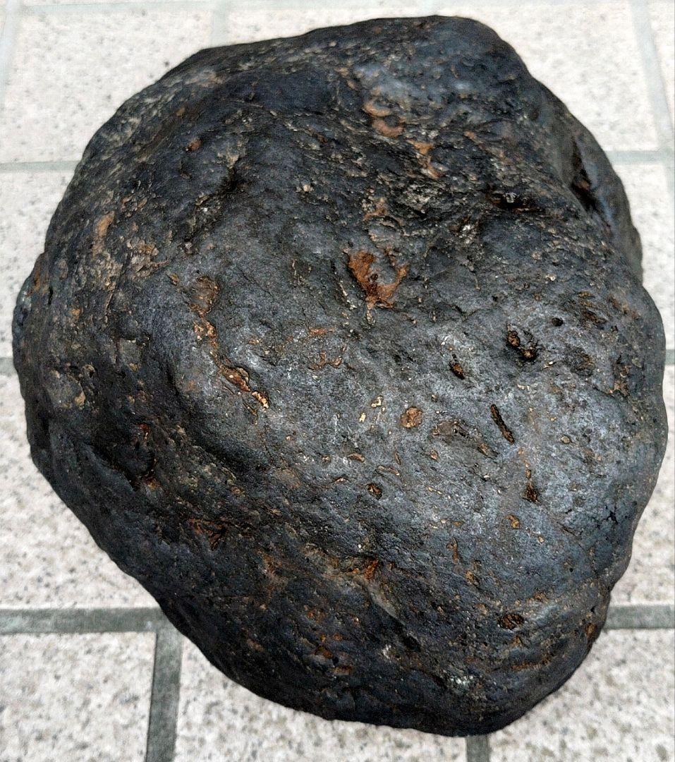 ひかる★マグネタイト原石★本宿コールドロン転石【川ズレ・ウブ・比重〜5】