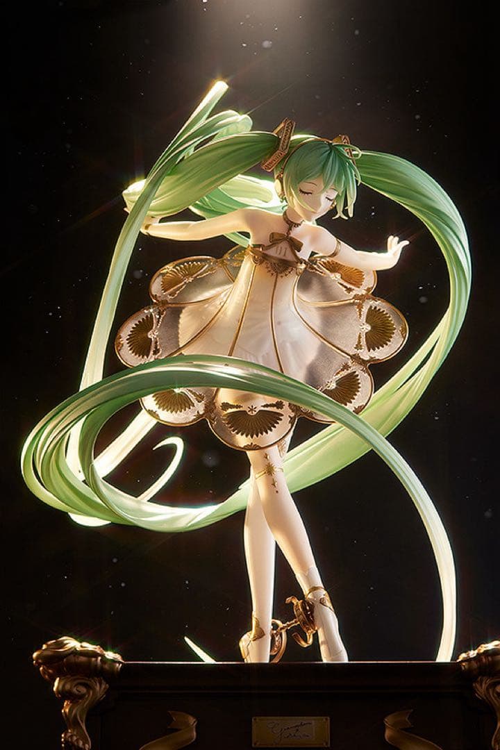初音ミク シンフォニー 5th Anniversary Ver 完成品フィギュア
