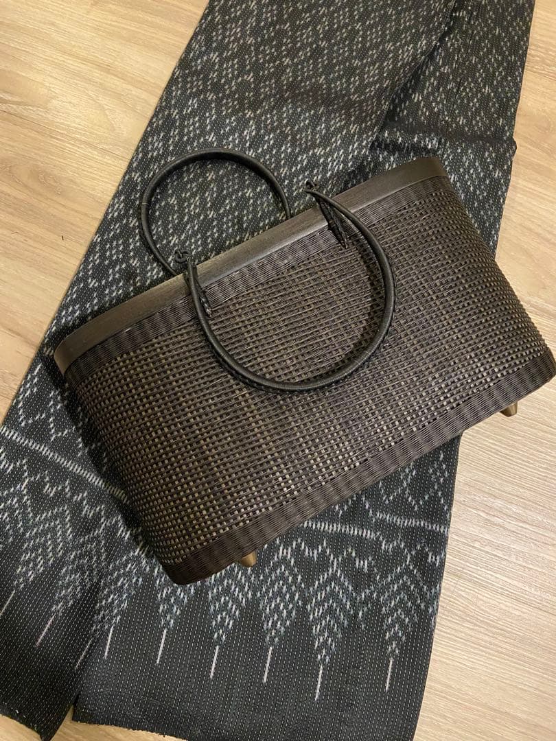 【新品】 タイ王室御用達　高級　プラニー工房　茶籠 竹　着物　かごバック 夏