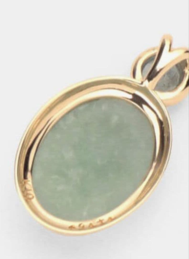 週末限定お値下げ　アガット K10翡翠とベリルのチャーム