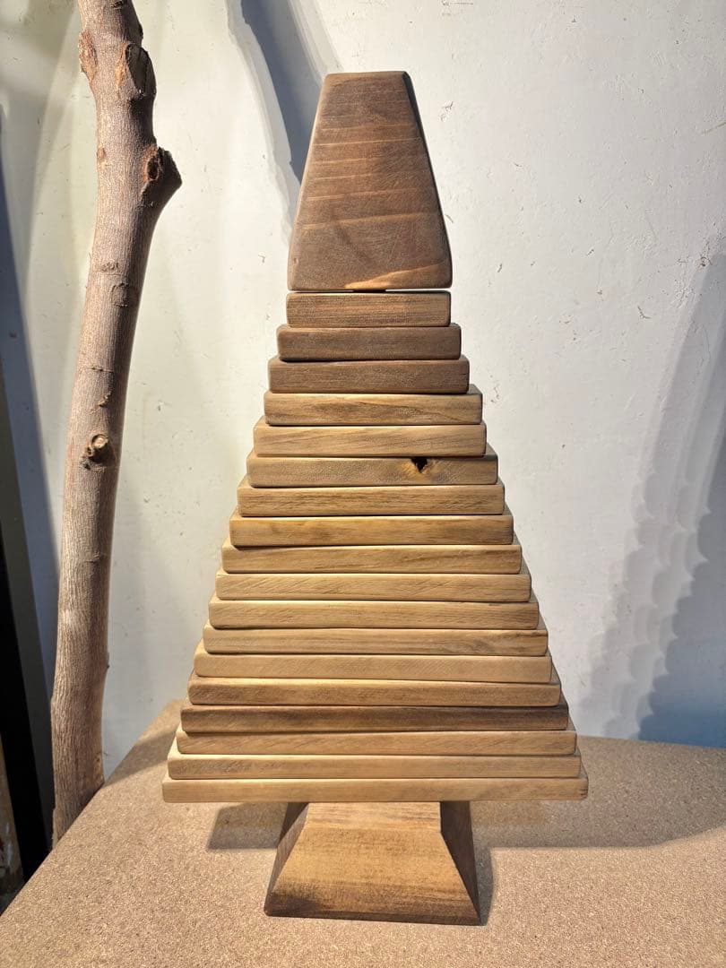 木製抽象クリスマスツリー 約30cm