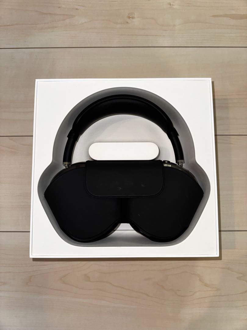 AirPods Max ブラック＋専用アクセサリー