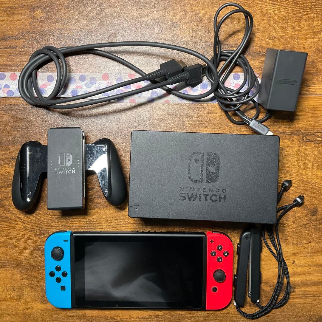 Nintendo Switch 本体 青/赤 Joy-Con付き