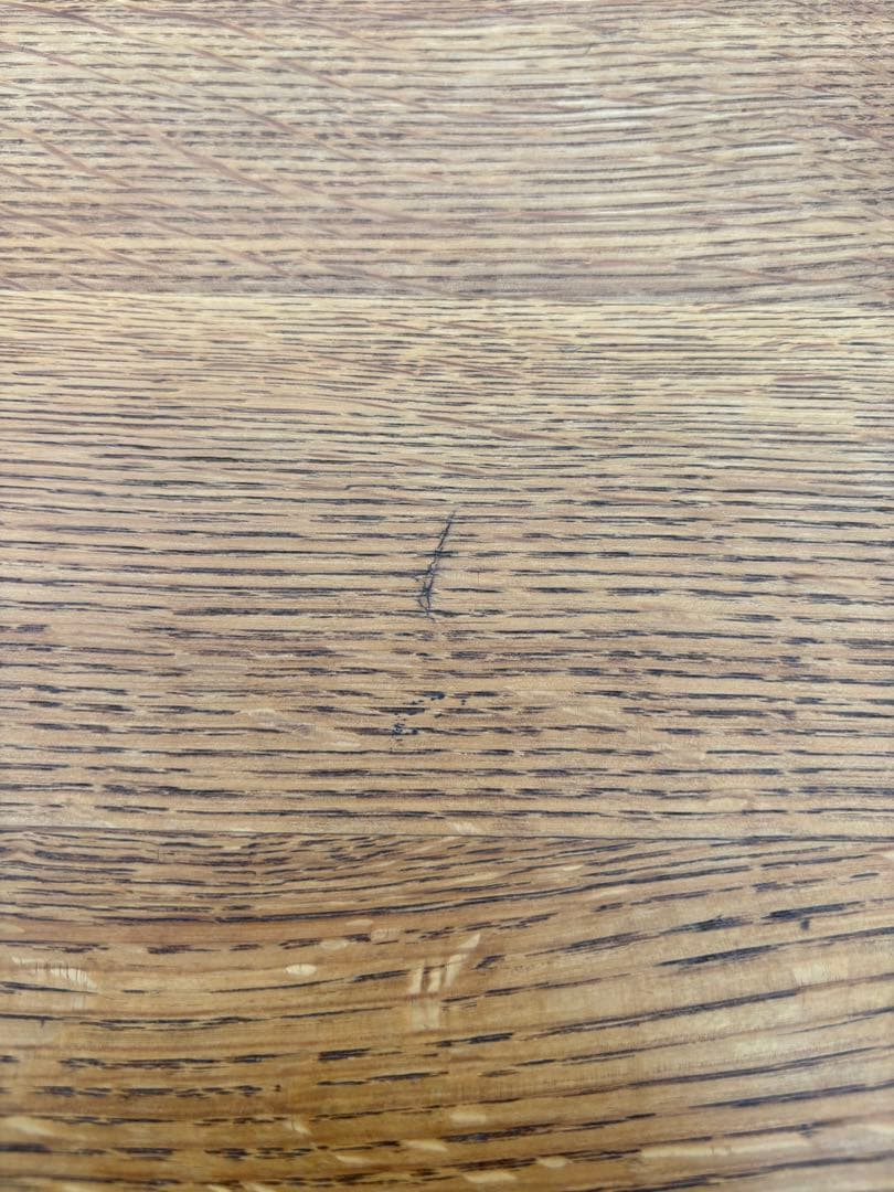 飛騨産業 キツツキ 森のことば オーク無垢材 節入り 半円形リビングローテーブル