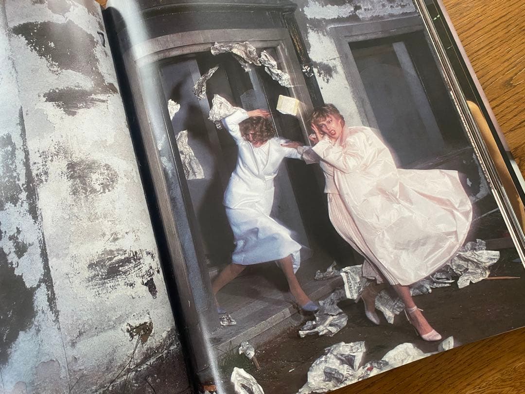 ギイ・ブルダン 写真集『Guy Bourdin: Exhibit A』