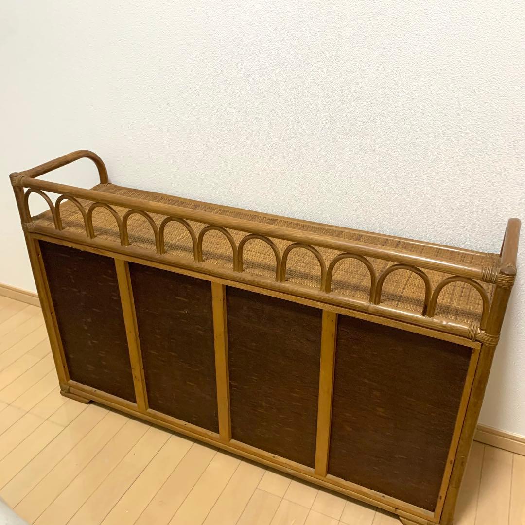 ラタン 籐家具 サイドボードチェスト 4段 ヴィンテージ ガラス扉