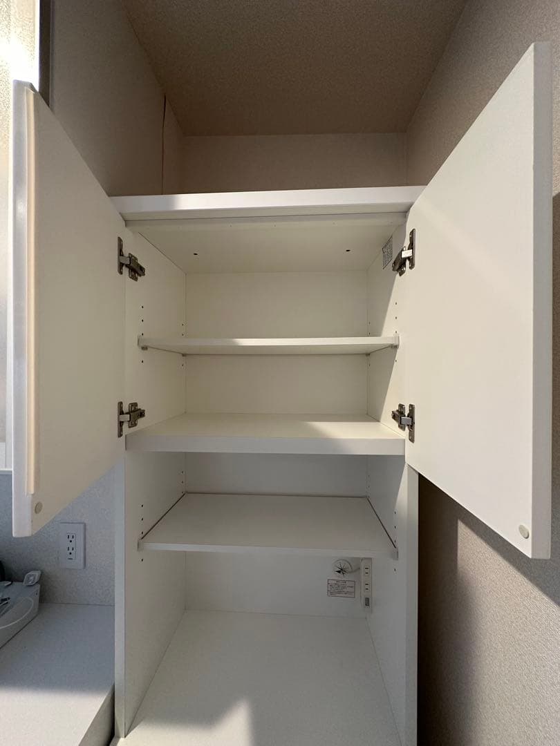 配送なし直接引き取りのみニトリのキッチンボード(食器棚)