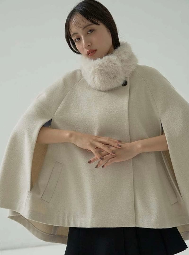 極美品 SNIDEL スナイデル ショートケープコート