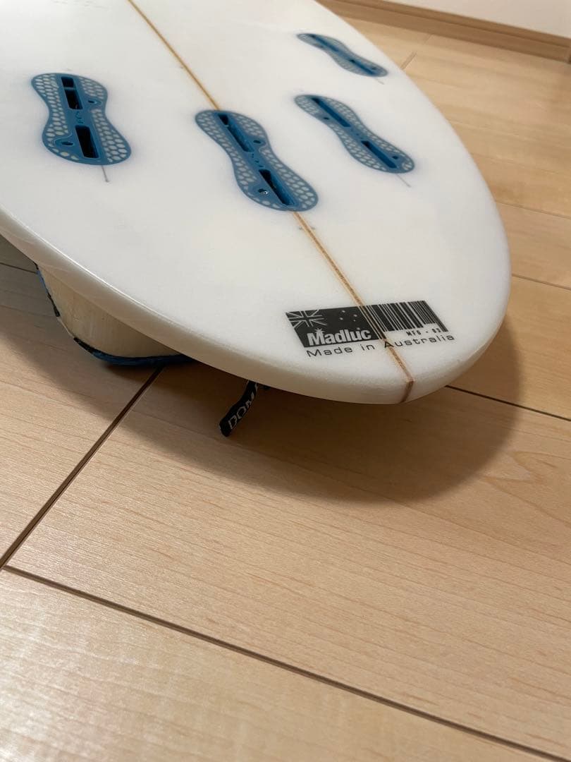 アンソニー　JS FMN 6.4 19 2.1/2 30.7l