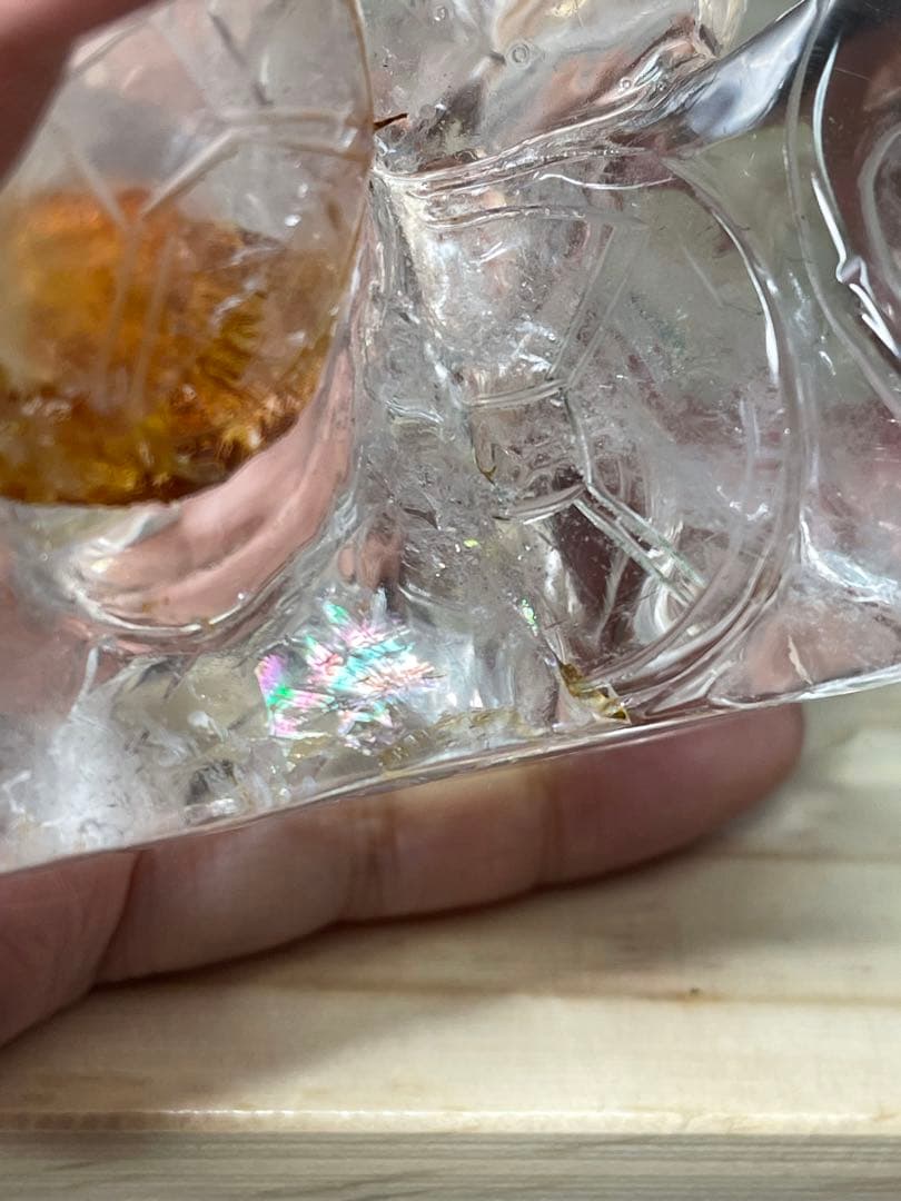 天然石　高品質　綺麗　高透明　 ファイアクォーツ　羊　虹入り 手彫り置物 原石