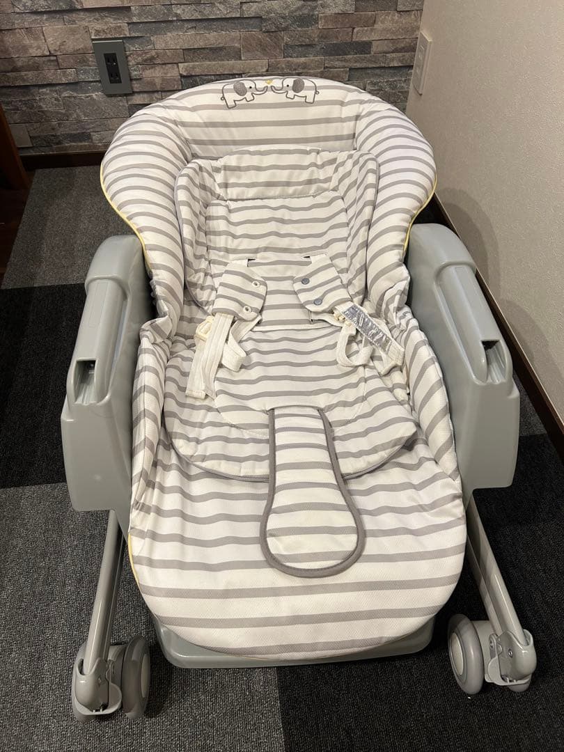 【美品】Aprica ユラリズム ハイローチェア アップリカ