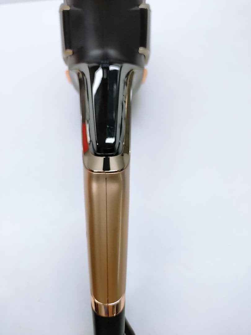 ほぼ未使用品☀リュミエリーナ レプロナイザー 4D plus