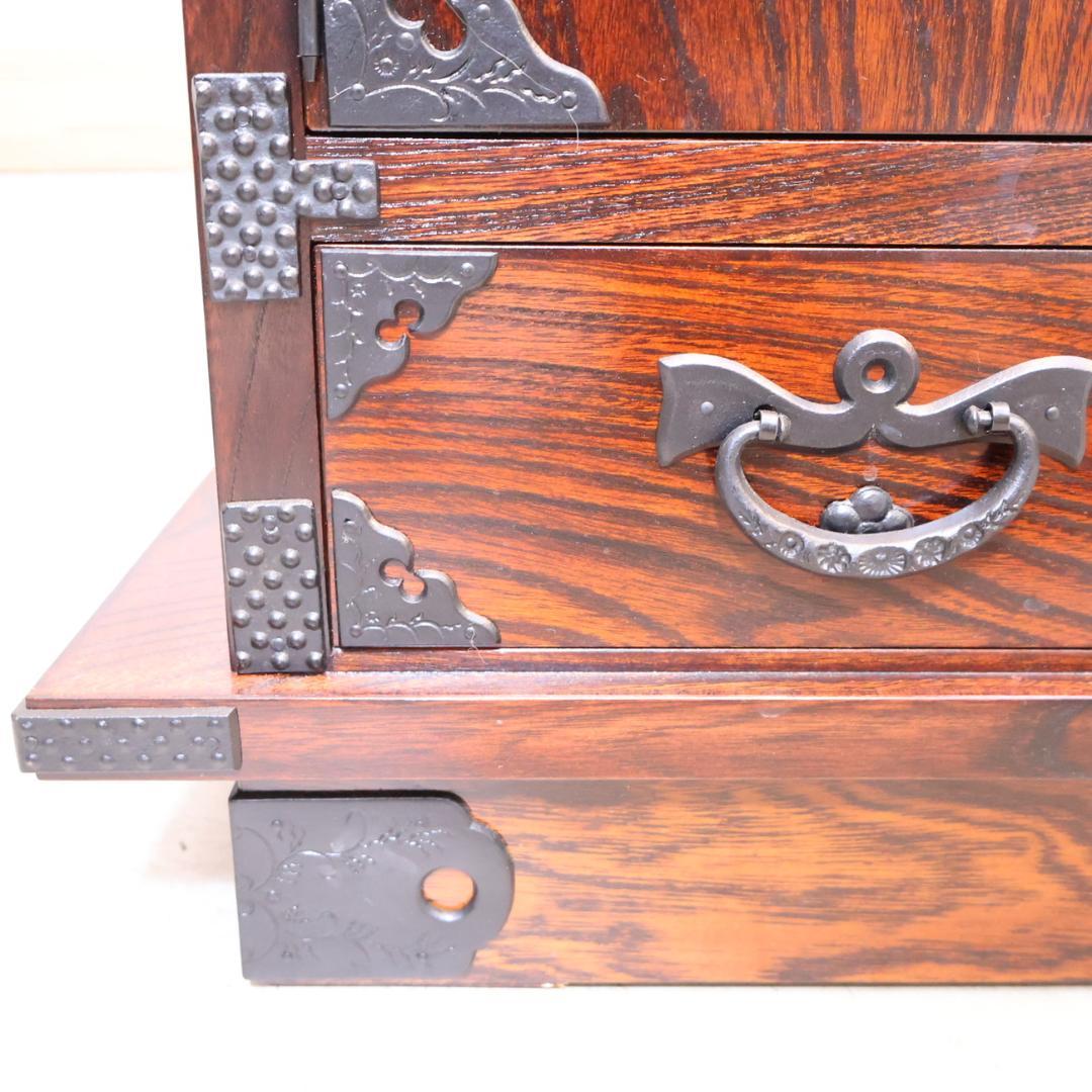 岩谷堂箪笥 欅材 茶棚 漆塗り 桐紋様 南部鉄器 サイドボード 飾り棚 茶箪笥