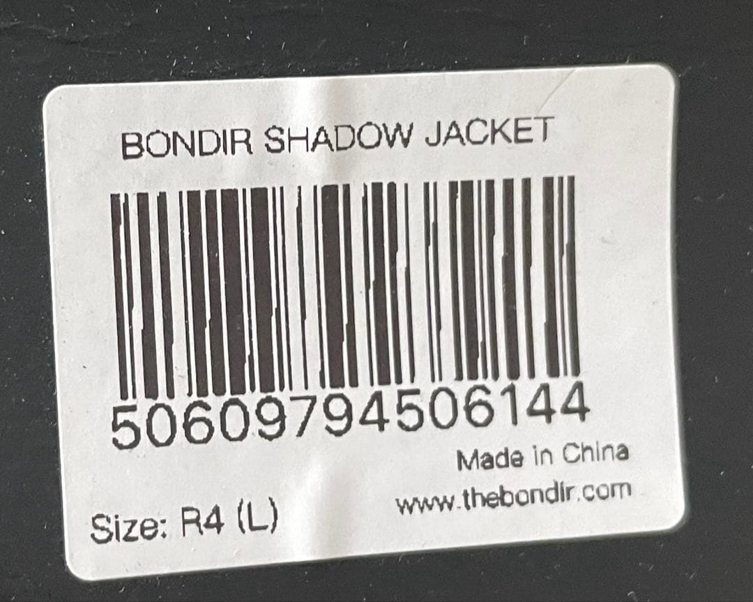 bondir キルティング犬服 ブラック R4