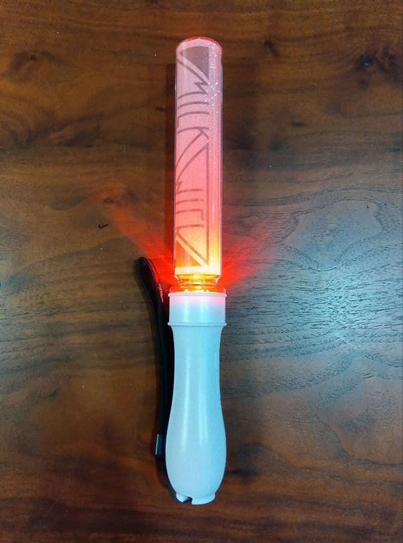 h*3様 M!LK ペンライト