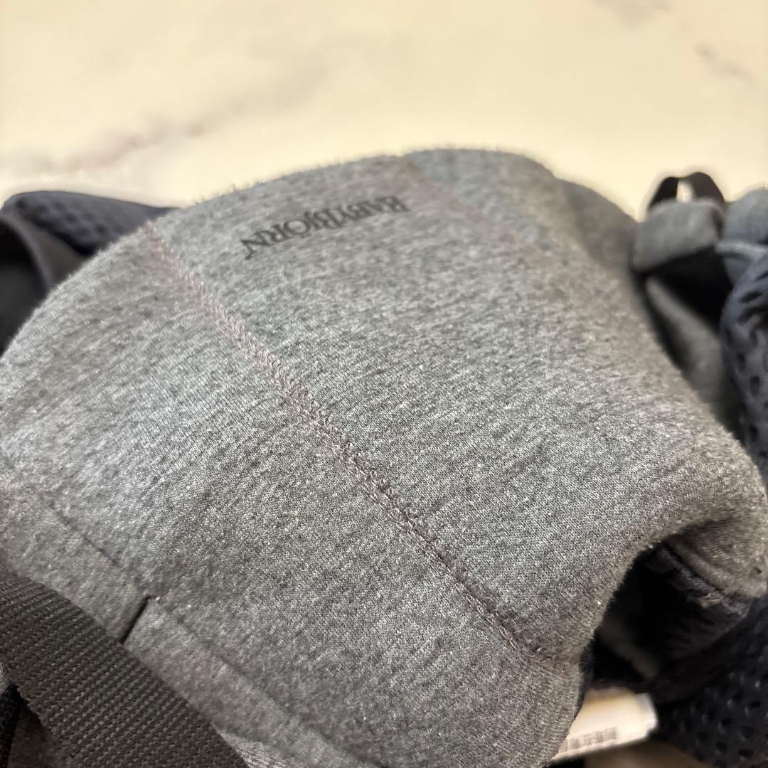 BABYBJORN 抱っこ紐 人気モデルハーモニー ダークグレー メッシュ