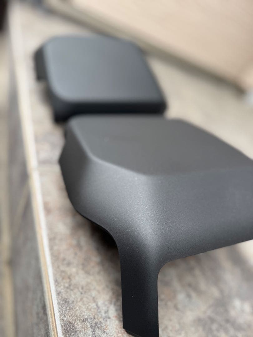 ②ランドクルーザー　250 グリル　フルセット　ラプターライナー塗装