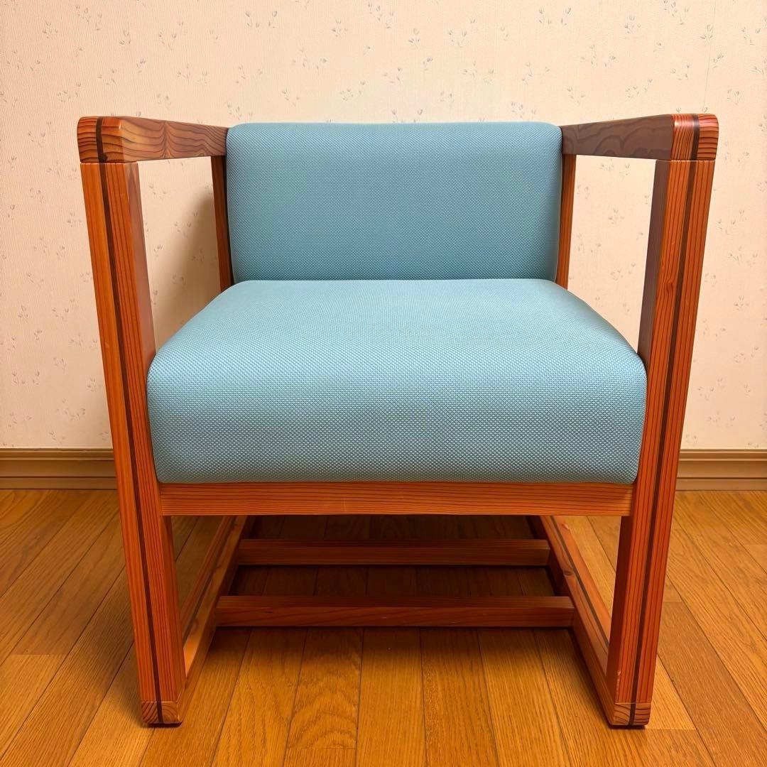 【美品】お洒落　ラウンジチェア　　大手企業設置品　北欧風　天然木